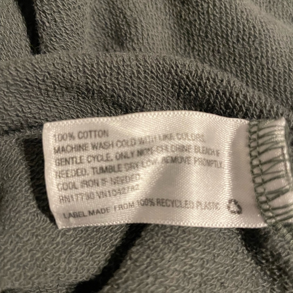 Universal Thread Women’s Olive Hoodie Sweatshirt - Picture 7 of 7
